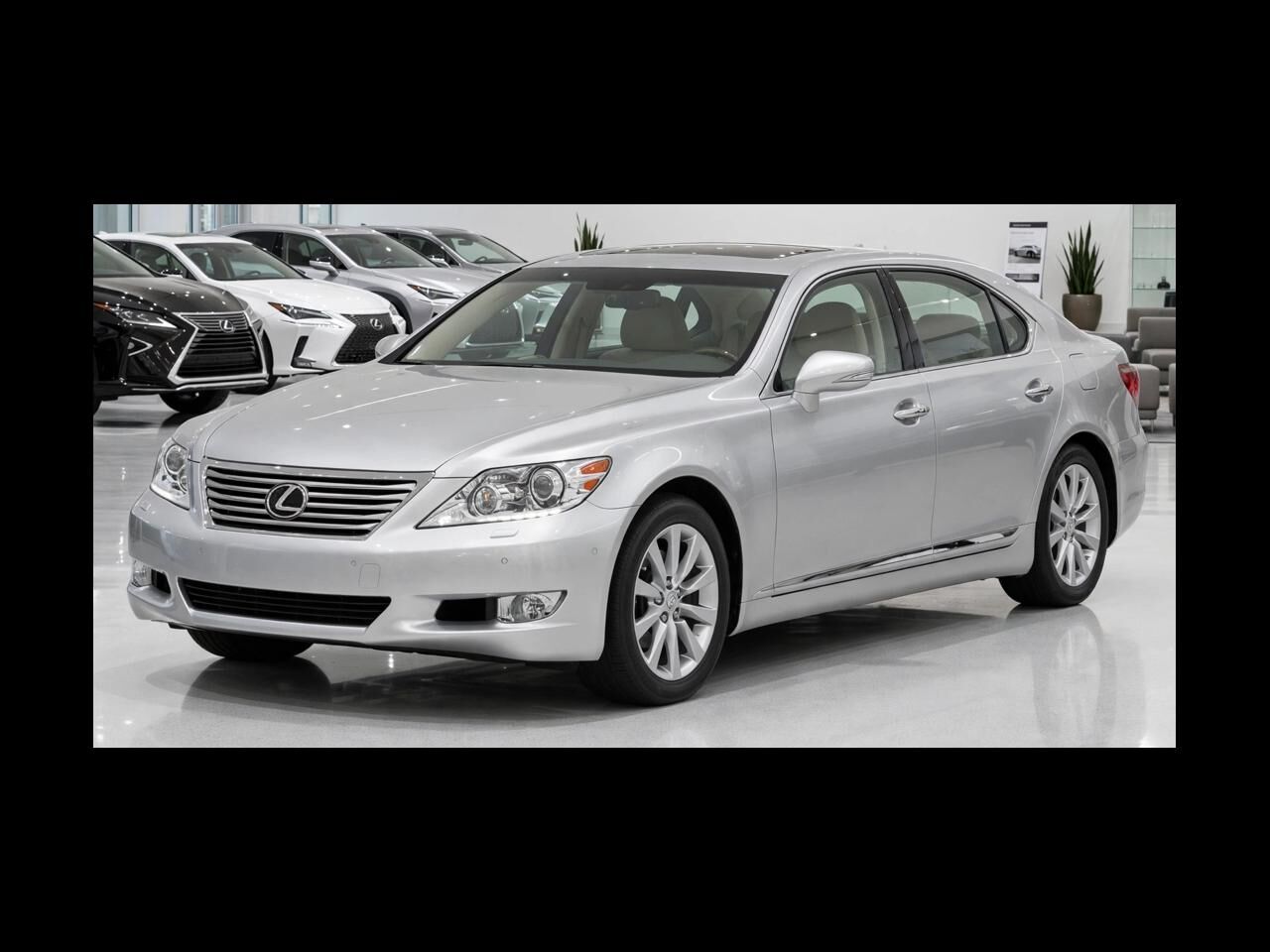 2012 LEXUS LS