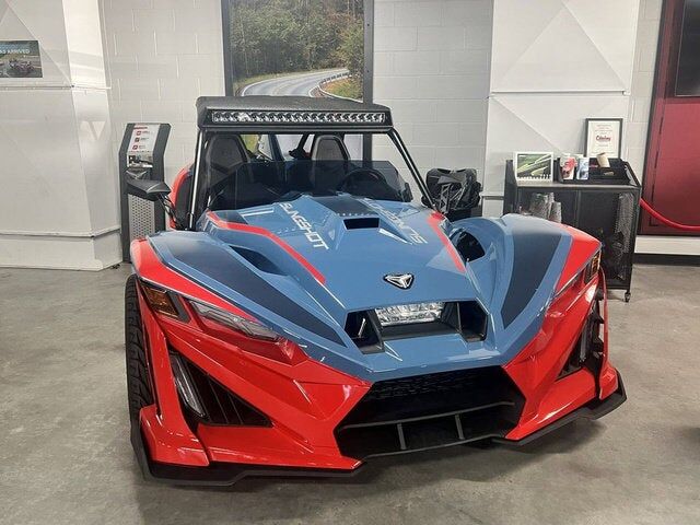 2025 SLINGSHOT Slingshot