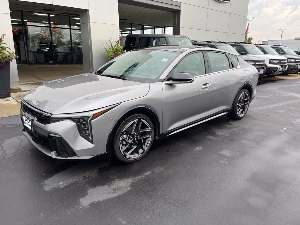 2025 KIA K4
