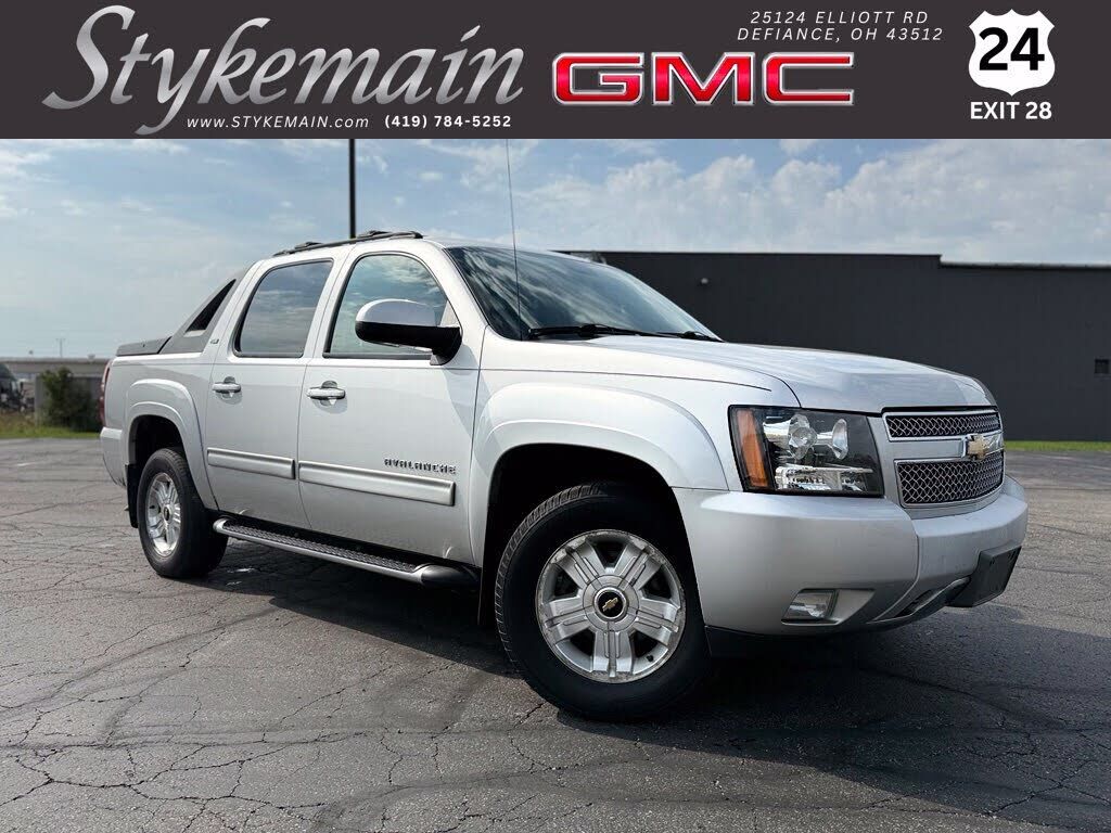 2011 CHEVROLET Avalanche