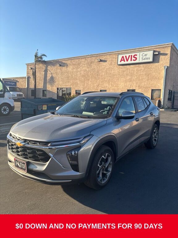 2025 CHEVROLET Trax