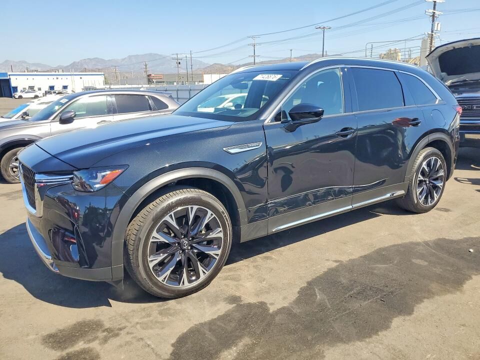 2026 MAZDA CX-90