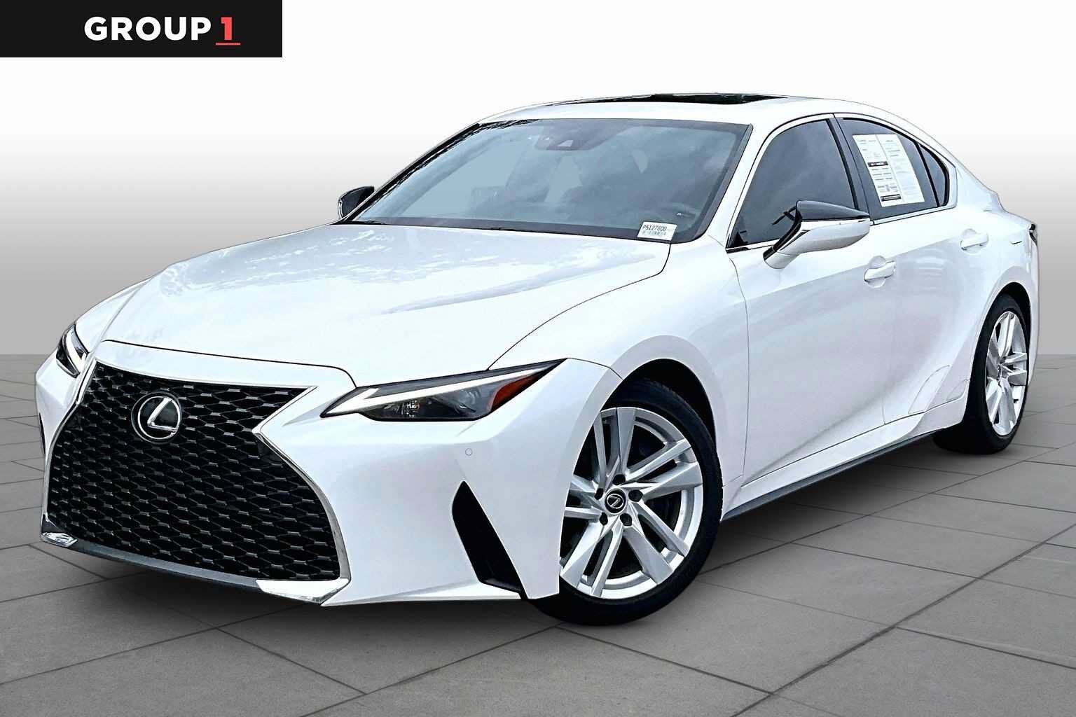 2023 LEXUS IS