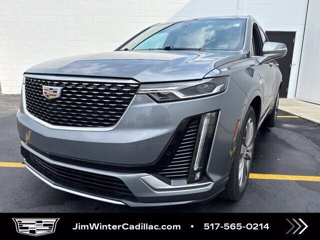 2021 CADILLAC XT6