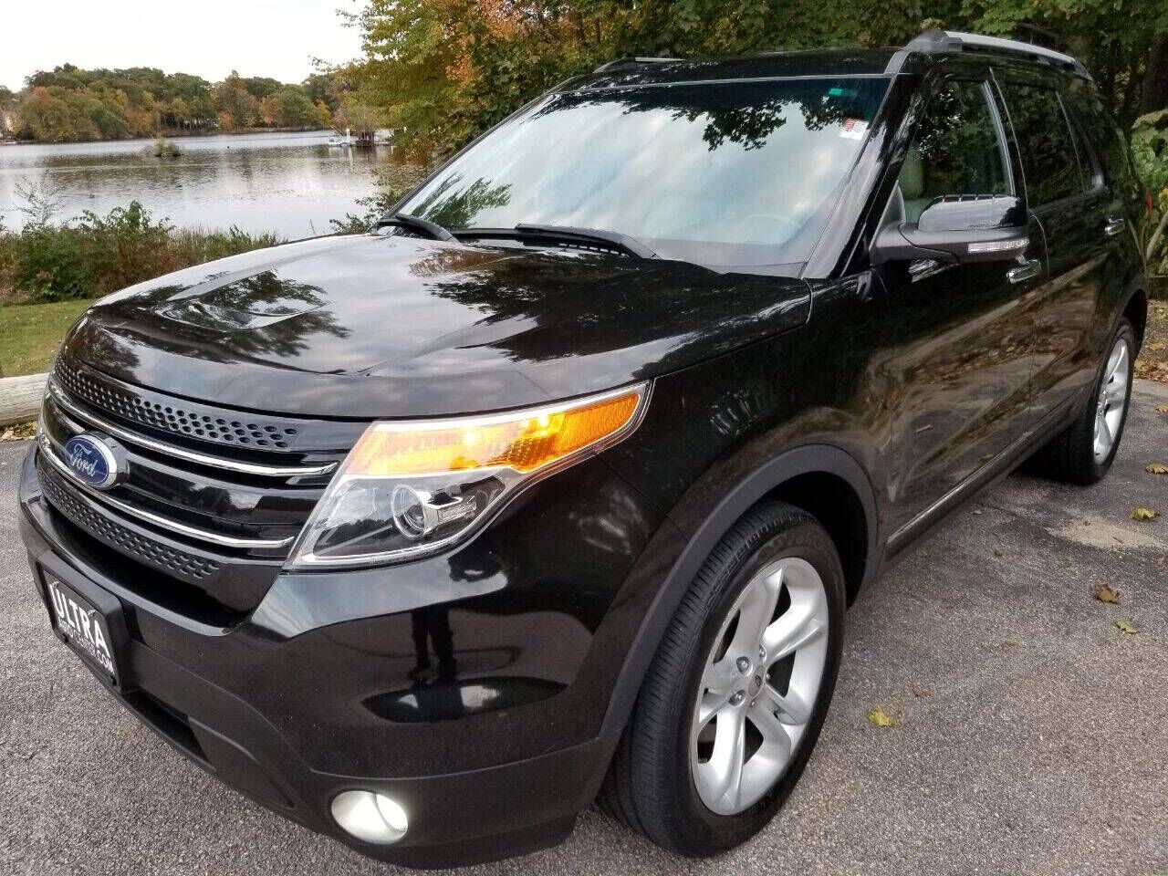 2011 FORD Explorer