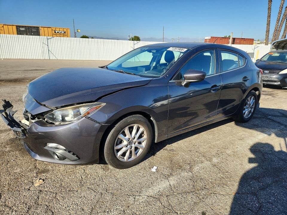 2016 MAZDA Mazda3