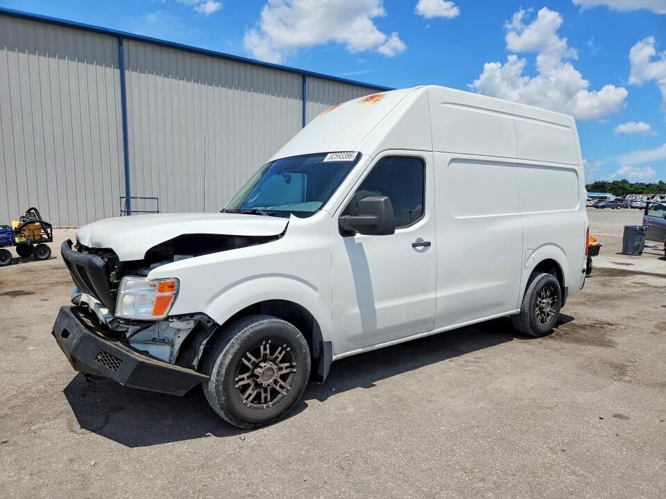 2015 NISSAN NV