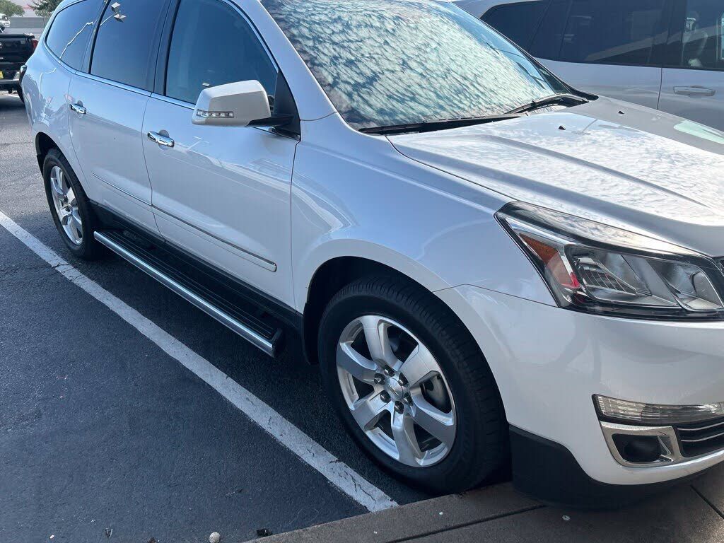 2017 CHEVROLET Traverse