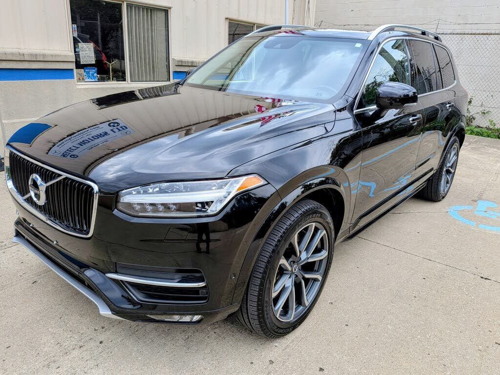 2018 VOLVO XC90