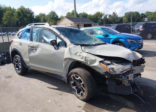 2016 SUBARU Crosstrek