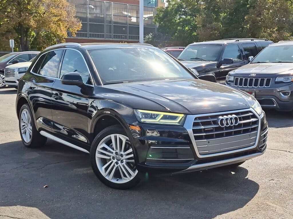 2020 AUDI Q5