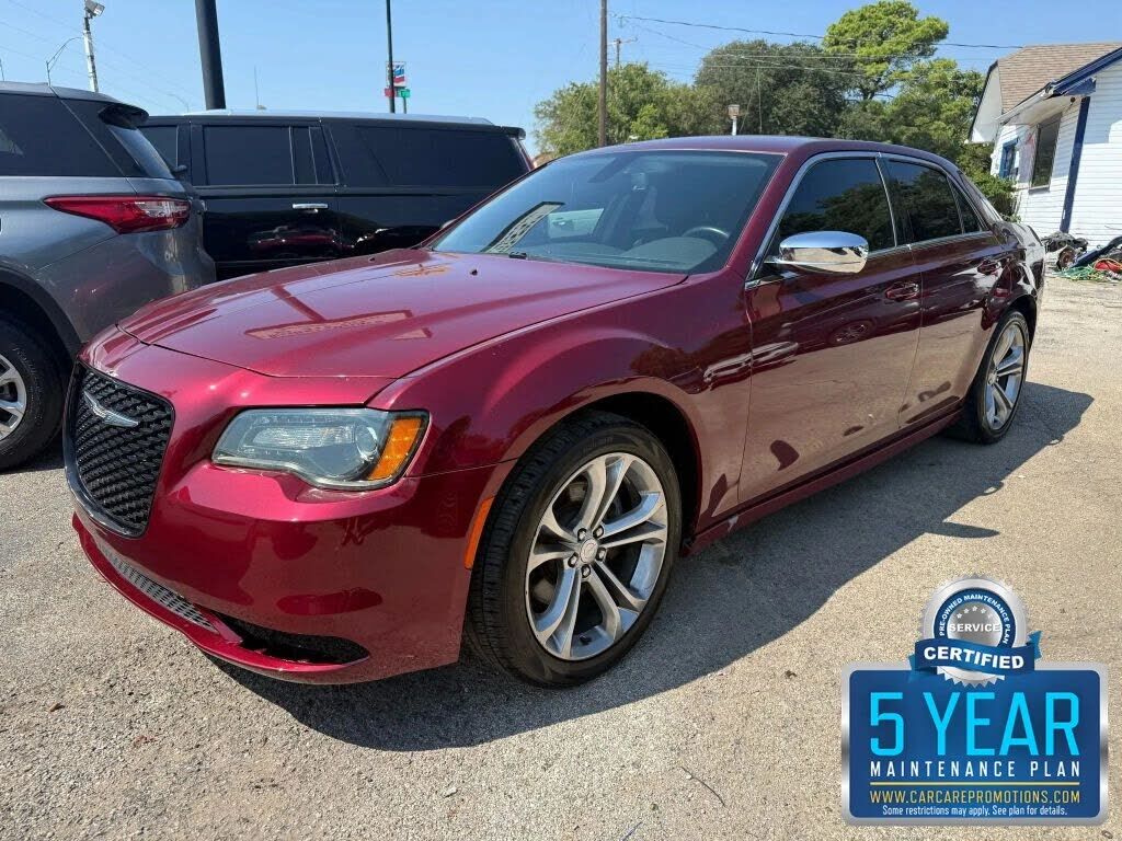2020 CHRYSLER 300