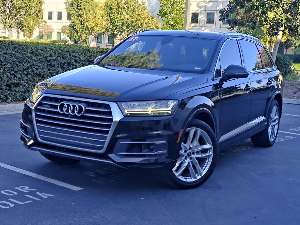 2017 AUDI Q7