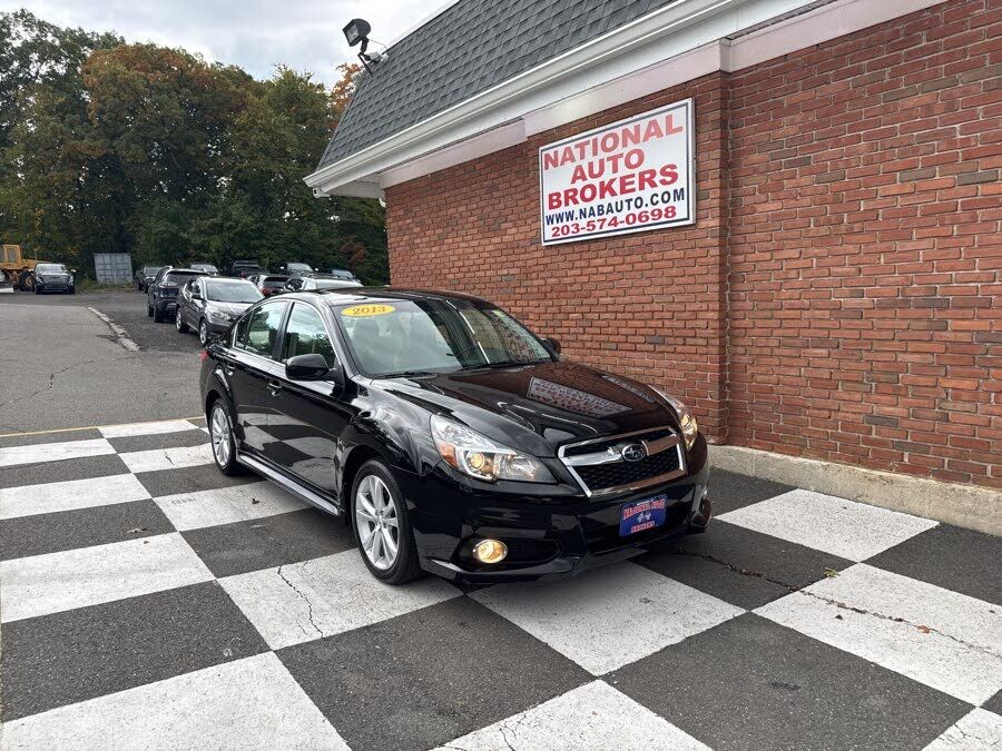 2013 SUBARU Legacy