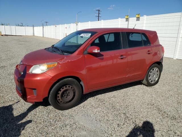 2010 TOYOTA SCION