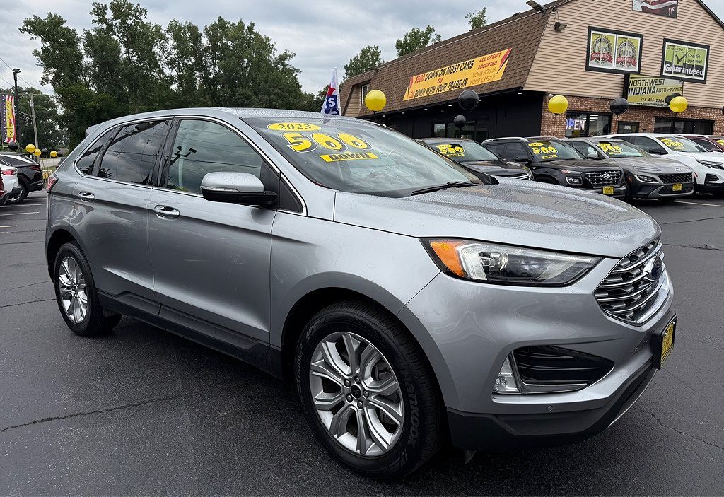 2023 FORD Edge