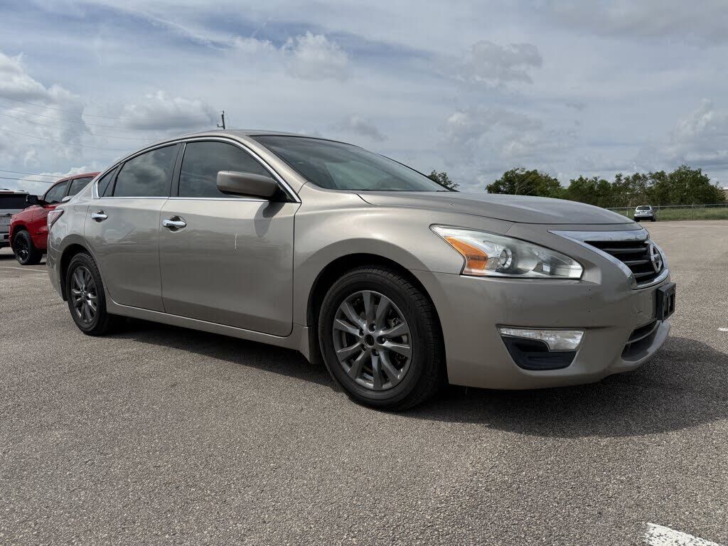 2015 NISSAN Altima