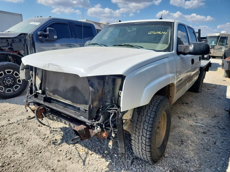 2004 CHEVROLET Silverado