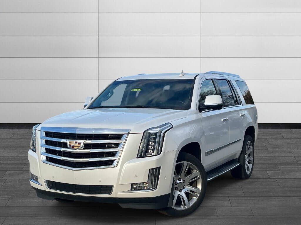 2017 CADILLAC Escalade
