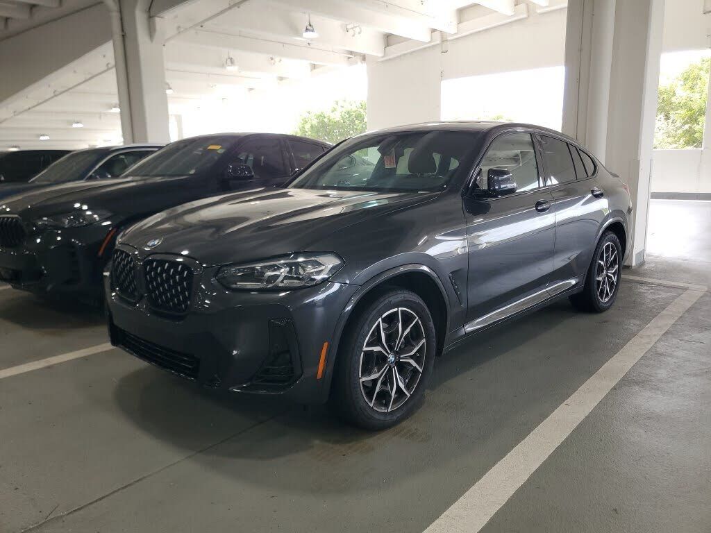 2024 BMW X4