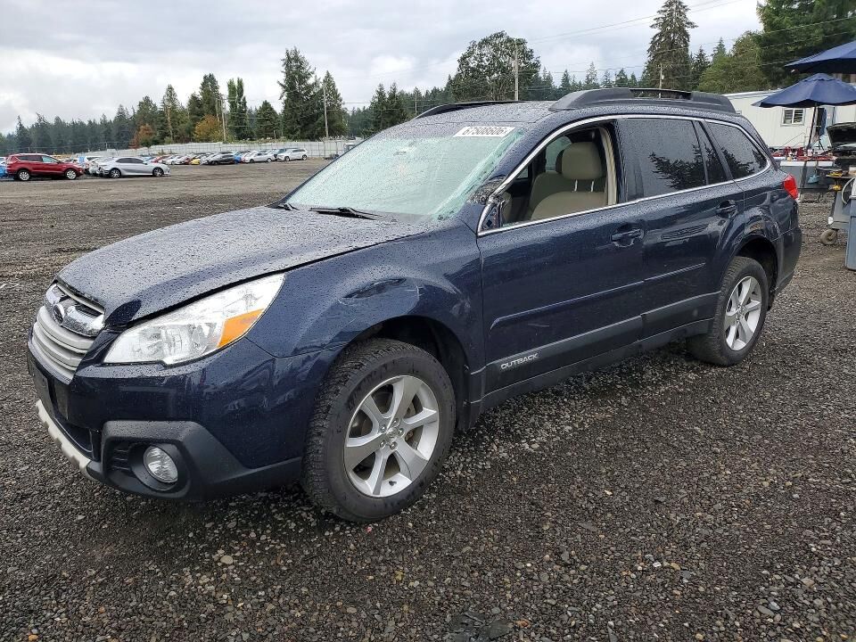 2014 SUBARU Outback