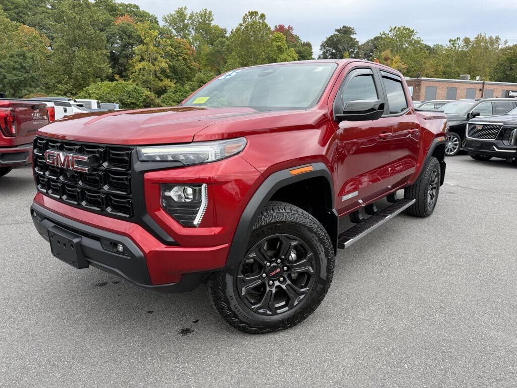2025 GMC Canyon