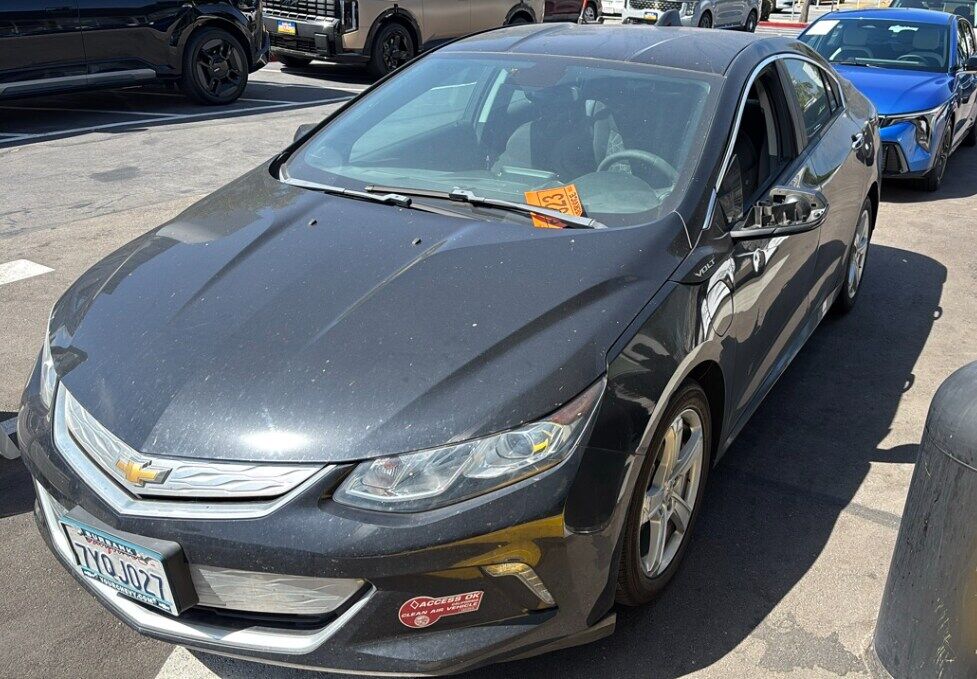 2017 CHEVROLET Volt