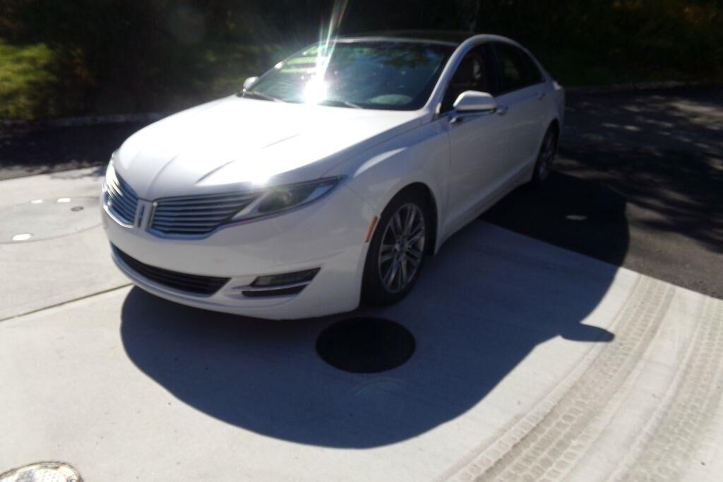 2013 LINCOLN MKZ
