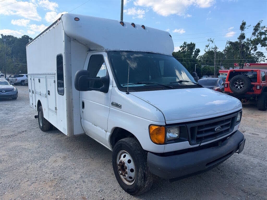 2006 FORD E-450