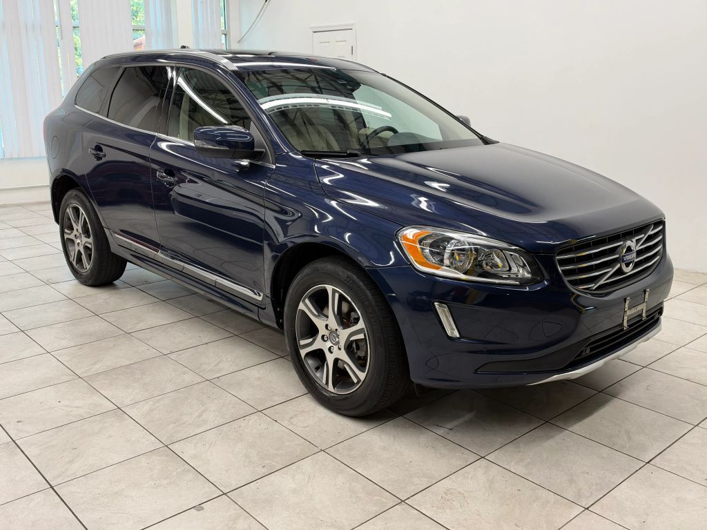 2015 VOLVO XC60