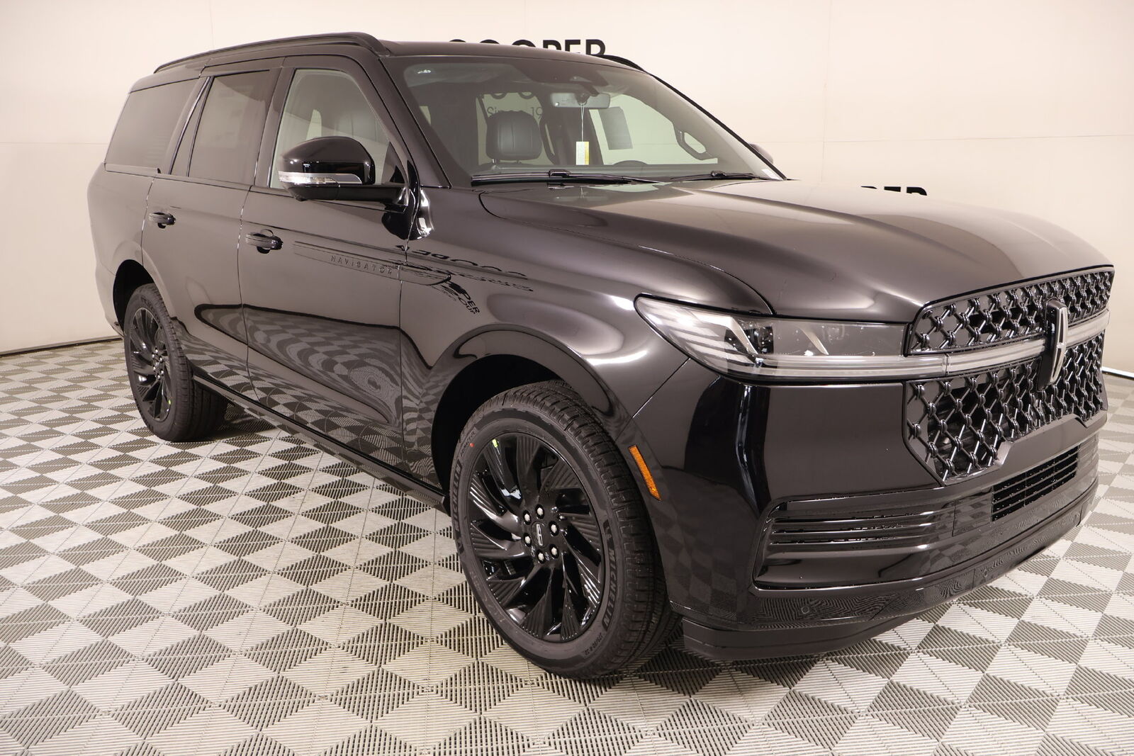 2027 LINCOLN Navigator