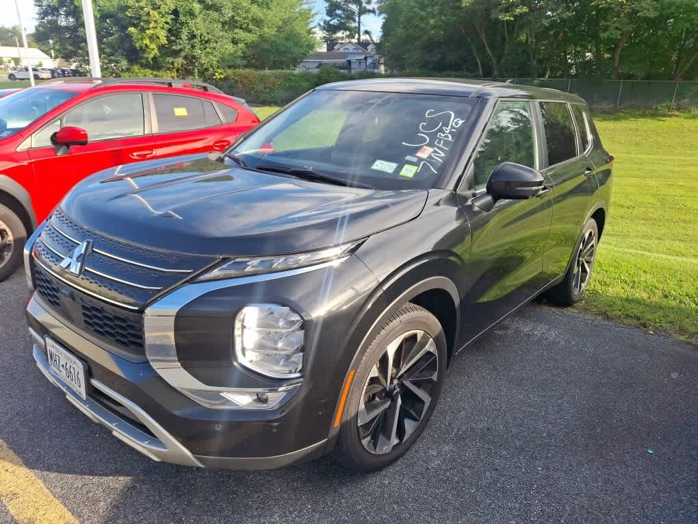 2024 MITSUBISHI Outlander