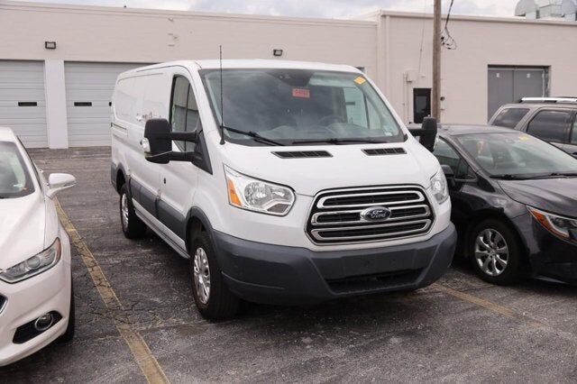 2016 FORD Transit