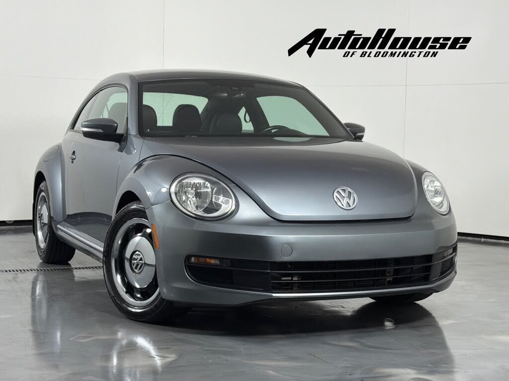 2016 VOLKSWAGEN Beetle