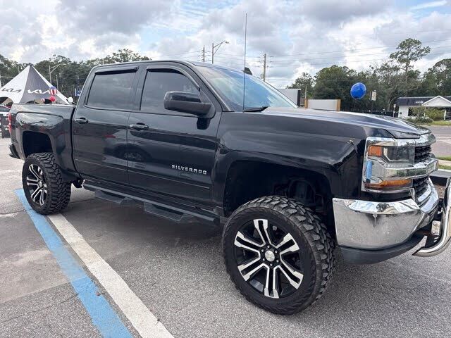 2018 CHEVROLET Silverado
