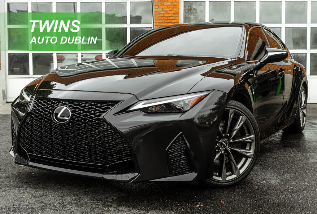 2023 LEXUS IS