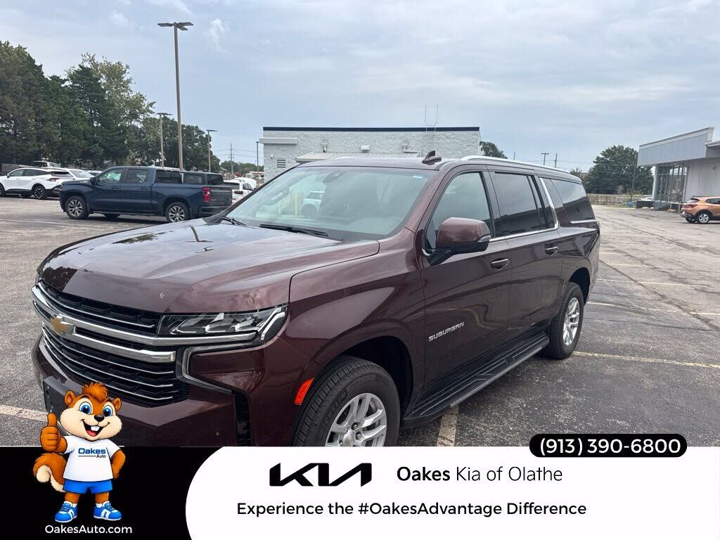 2022 CHEVROLET Suburban