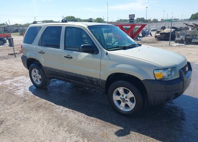 2006 FORD Escape