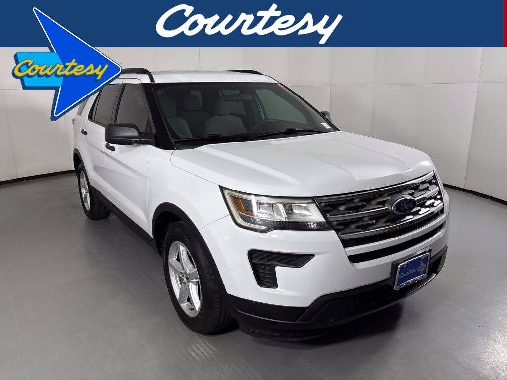 2018 FORD Explorer