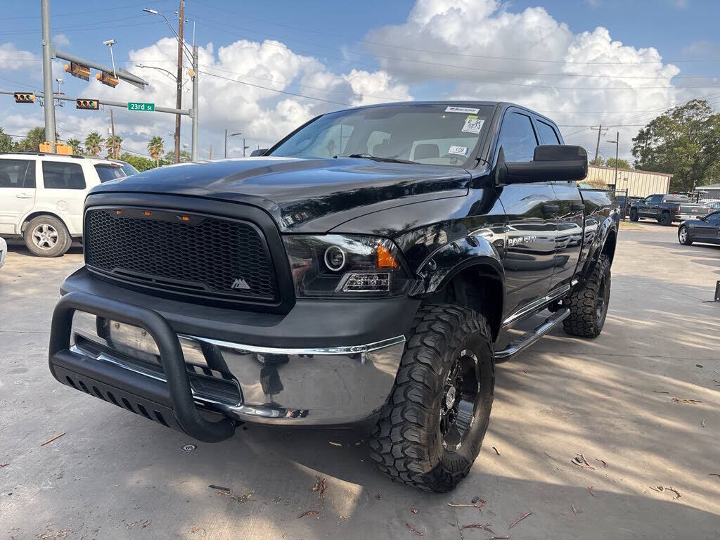 2011 DODGE Ram