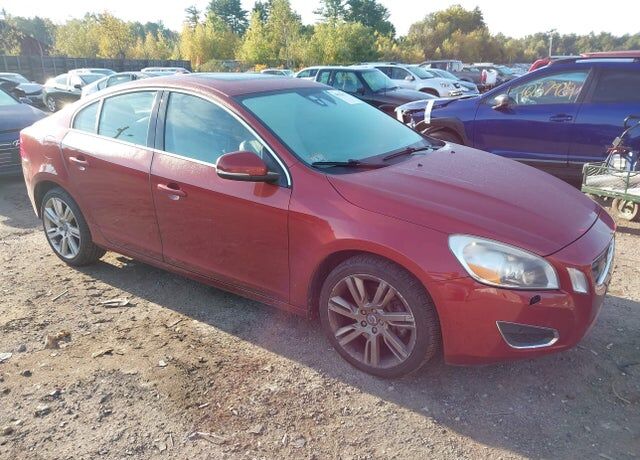 2012 VOLVO S60