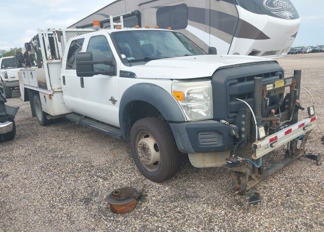 2013 FORD F-550