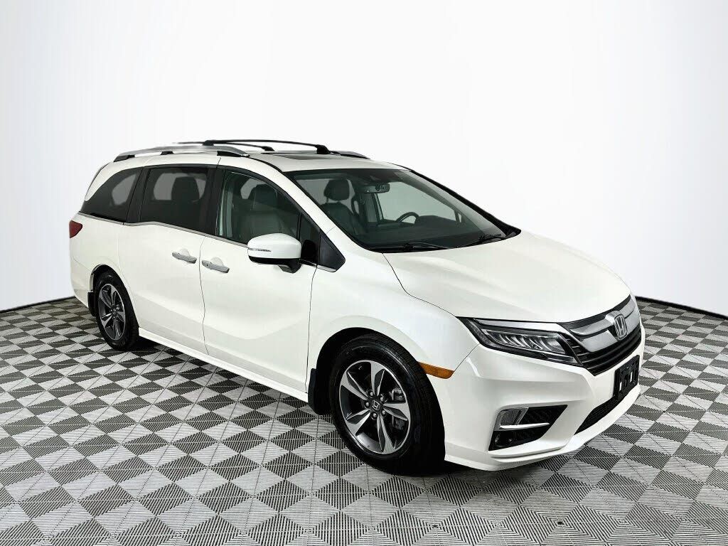 2018 HONDA Odyssey