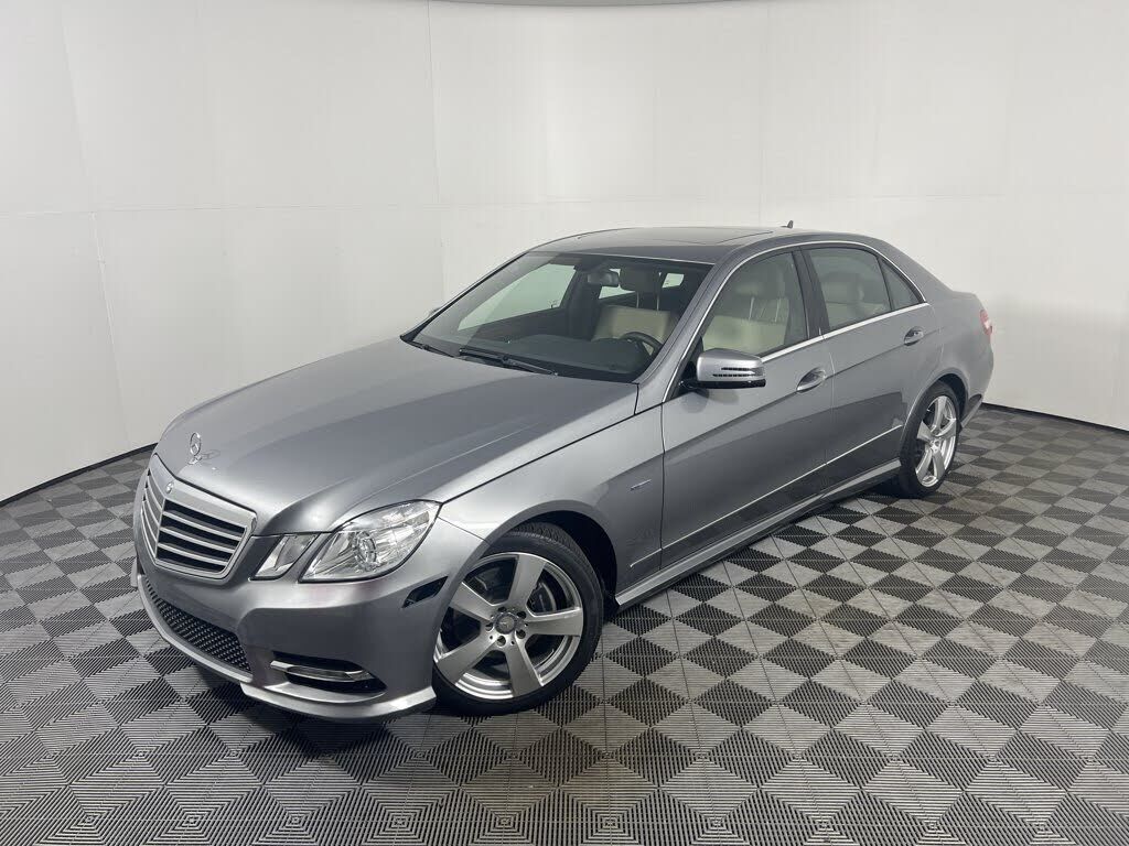 2012 MERCEDES-BENZ E-Class