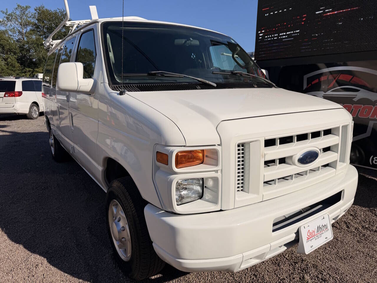 2012 FORD E-150