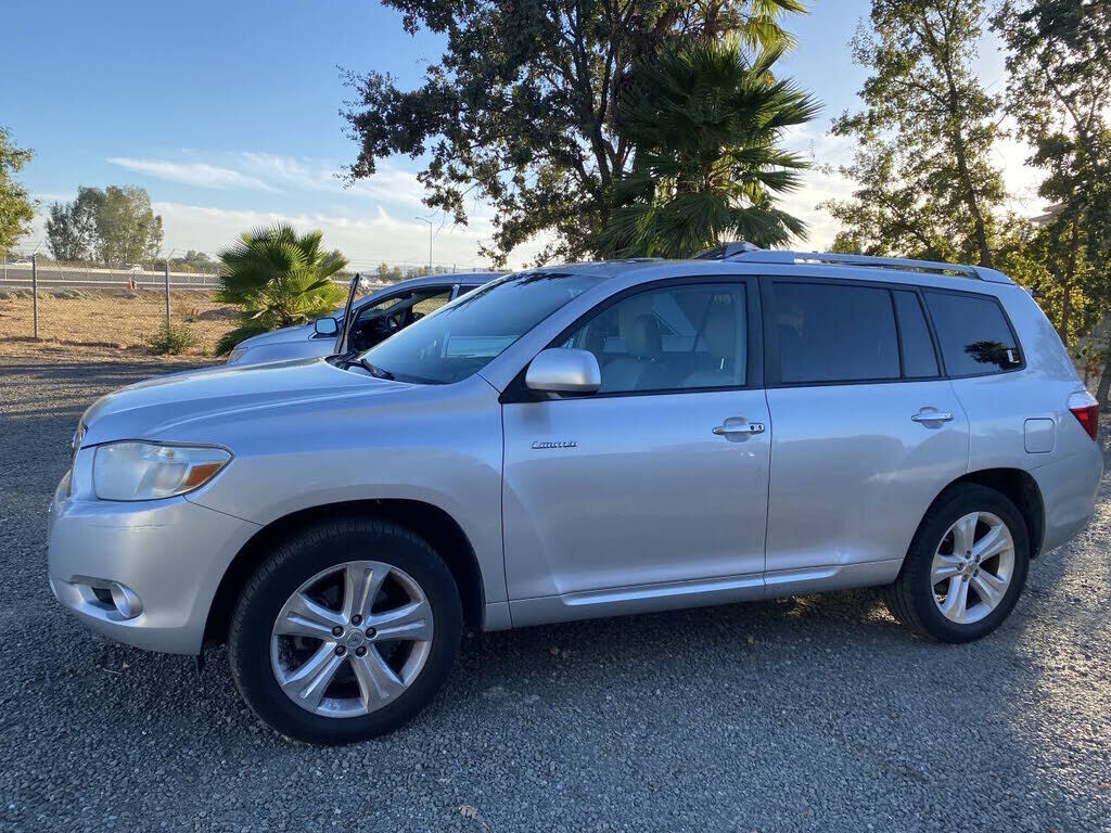 2010 TOYOTA Highlander
