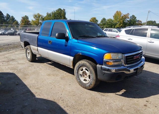 2004 GMC Sierra