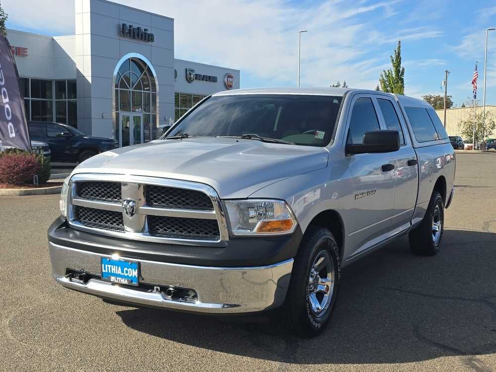 2011 DODGE Ram