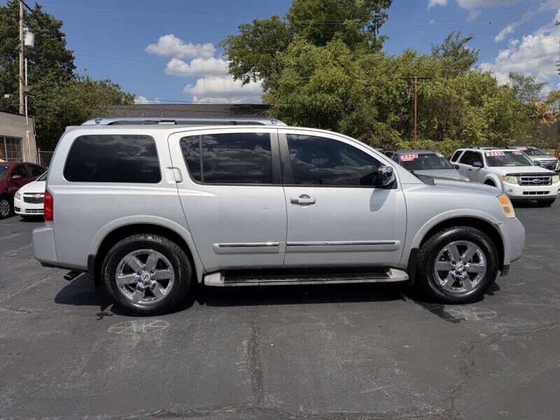 2011 NISSAN Armada