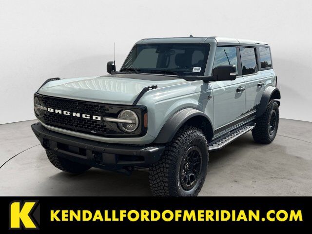 2022 FORD Bronco